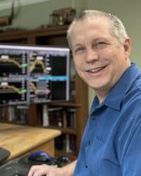 Tim Titus trading SPX options at his trading desk